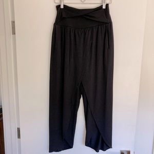 Athleta Release Pant